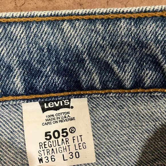 Vintage 90s Levi’s‎ Medium Wash 505 Denim Jeans - Picture 5 of 7